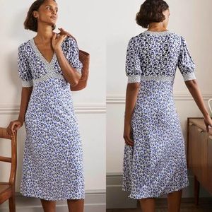 BODEN EVA JERSEY V NECK BLUEBELL DELICATE BUD MIDI DRESS